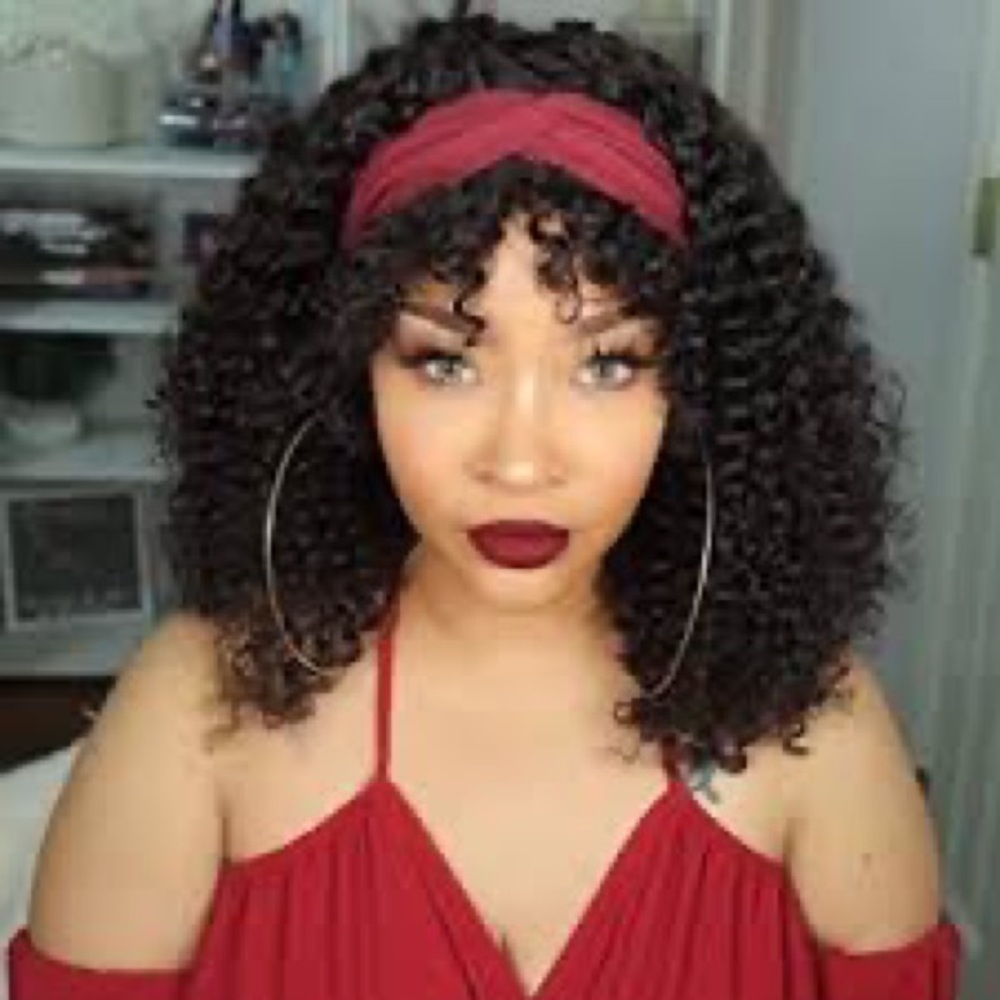 LUVME CURLY BOB WIG